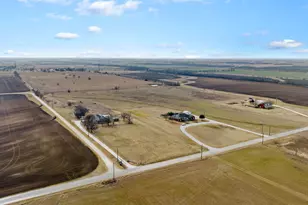 770 Co Rd 348, Valley View, TX 76272 - Photo 1
