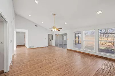 1525 Juniper Lane, Lewisville, TX 75077 - Photo 9