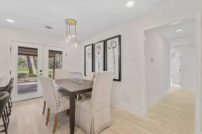 611 Ravenwood Drive, Arlington, TX 76013 - Photo 7