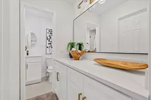 611 Ravenwood Dr, Arlington, TX 76013 - Photo 13