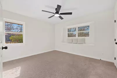 611 Ravenwood Drive, Arlington, TX 76013 - Photo 11