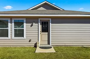 2928 Dora Dr, Fort Worth, TX 76119 - Photo 29