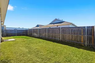 2928 Dora Dr, Fort Worth, TX 76119 - Photo 25