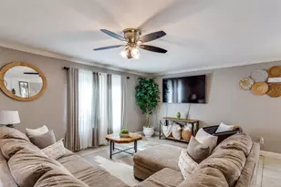 8049 Trimble Dr, Fort Worth, TX 76134 - Photo 5