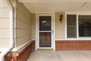 5217 Deavers Ln, Fort Worth, TX 76114 - Photo 3