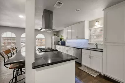 1732 Northaven Court, Arlington, TX 76012 - Photo 9