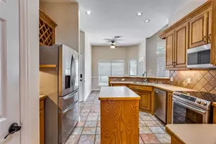 207 Highland Dr, Aledo, TX 76008 - Photo 11