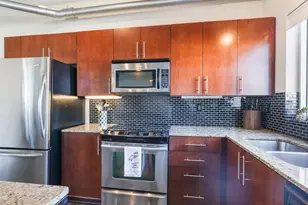 1001 Belleview St, Dallas, TX 75215 - Photo 17