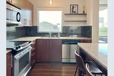 1001 Belleview Street #307, Dallas, TX 75215 - Photo 19