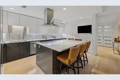 3401 Lee Parkway #105, Dallas, TX 75219 - Photo 11