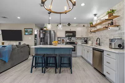 2504 Orion Way, Granbury, TX 76048 - Photo 9