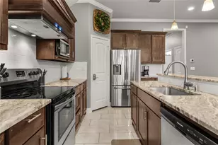 423 Stoneridge Dr, Hillsboro, TX 76645 - Photo 13