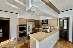 2000 Mill Creek Dr, Arlington, TX 76010 - Photo 13