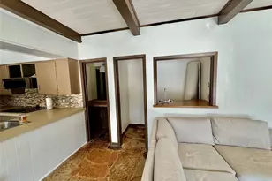 2000 Mill Creek Dr, Arlington, TX 76010 - Photo 11