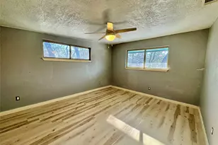 2000 Mill Creek Dr, Arlington, TX 76010 - Photo 27