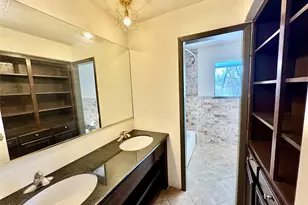 2000 Mill Creek Dr, Arlington, TX 76010 - Photo 17