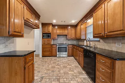 712 N Old Robinson Road, Robinson, TX 76706 - Photo 7