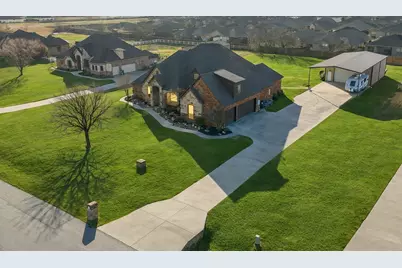 209 Lonesome Prairie Trail, Haslet, TX 76052 - Photo 3