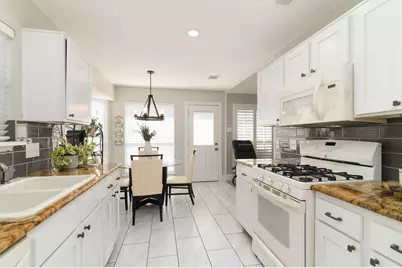 2209 Tangleridge Lane, Rowlett, TX 75088 - Photo 11