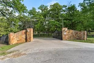 7401 Hilltop Dr, Fort Worth, TX 76108 - Photo 5