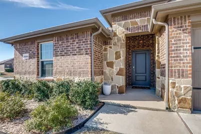 3204 Everly Drive, Fate, TX 75189 - Photo 3