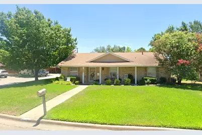 101 Noel Street, Waxahachie, TX 75165 - Photo 1