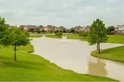 2703 Waterway Drive, Grand Prairie, TX 75054 - Photo 21
