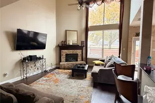 2703 Waterway Dr, Grand Prairie, TX 75054 - Photo 11