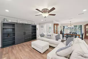 17 Lincolnshire Cir, Bedford, TX 76021 - Photo 5