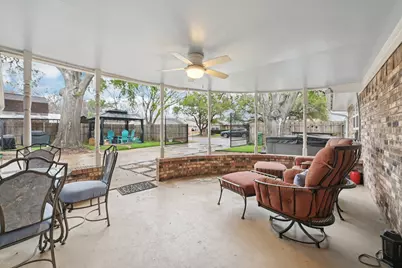 17 Lincolnshire Circle, Bedford, TX 76021 - Photo 33