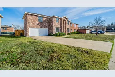 929 Brooks Drive, Cedar Hill, TX 75104 - Photo 3