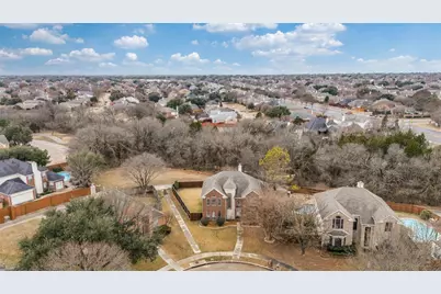 8605 Crested Cove Court, Plano, TX 75025 - Photo 35