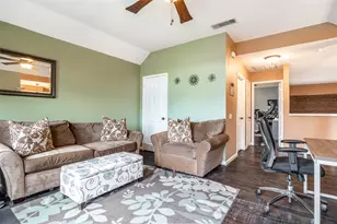 8605 Crested Cove Ct, Plano, TX 75025 - Photo 23