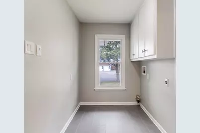 7435 Wild Valley Drive, Dallas, TX 75231 - Photo 17