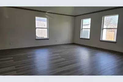 2015 Sandi Lane, Sachse, TX 75048 - Photo 13