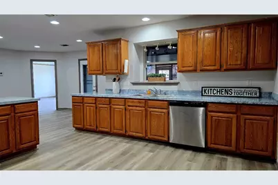 2015 Sandi Lane, Sachse, TX 75048 - Photo 5