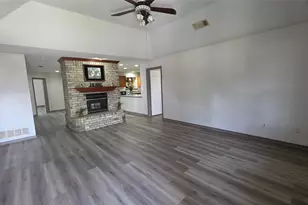 2015 Sandi Ln, Sachse, TX 75048 - Photo 3