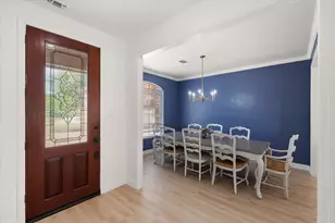 352 Leeward Cir, Azle, TX 76020 - Photo 5