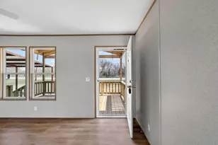 309 Rhett Ct, Aurora, TX 76078 - Photo 5