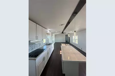 211 Alton, Ennis, TX 75119 - Photo 7