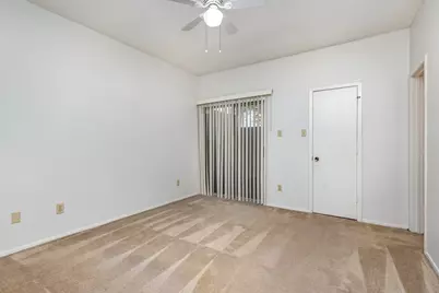 5740 Martel Avenue #B3, Dallas, TX 75206 - Photo 13