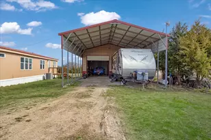 2035 FM1566, Celeste, TX 75423 - Photo 7