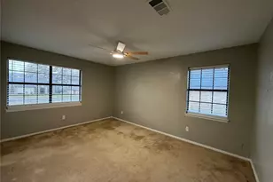 2606 Cloud Ct, Arlington, TX 76017 - Photo 17