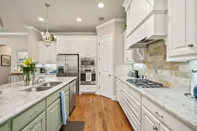 645 E Hill Street, Keller, TX 76248 - Photo 17