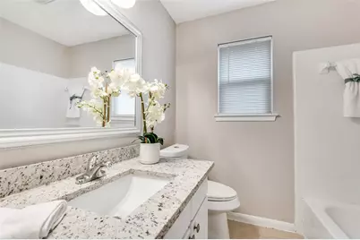 702 W Lynn Creek Drive, Arlington, TX 76001 - Photo 21