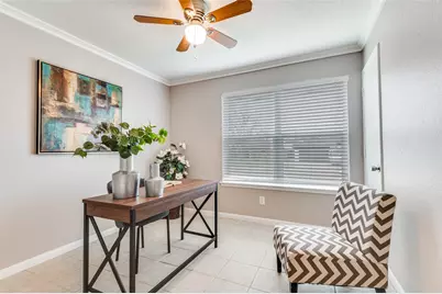 702 W Lynn Creek Drive, Arlington, TX 76001 - Photo 17