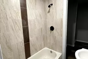 5836 Kilpatrick Ave, Fort Worth, TX 76107 - Photo 3