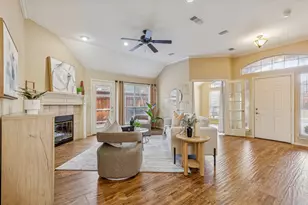 3935 Stockton Ln, Dallas, TX 75287 - Photo 5