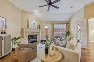 3935 Stockton Ln, Dallas, TX 75287 - Photo 3