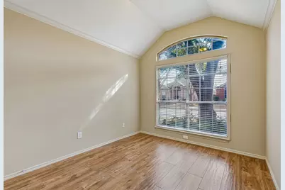 3935 Stockton Lane, Dallas, TX 75287 - Photo 9